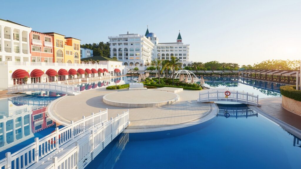 Accelerate Your Hotel Business with Efficient Hotel Bookkeeping